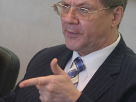 Юрий Чайка, министр юстиции. Фото: с сайта "Российской газеты"