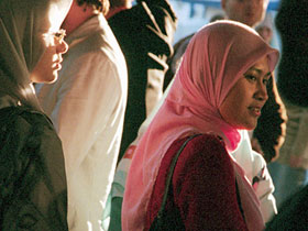 Мусульманки. Фото с сайта ogoniok.com