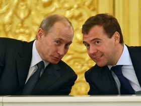 Владимир Путин и Дмитрий Медведев. Фото: с сайта kommersant.ru