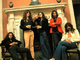 Deep Purple. Фото с сайта: www.smallbay.ru