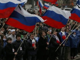 Митинг прокремлевской молодежи на Триумфальной площади 31 марта 2010. Фото с сайта daylife.com