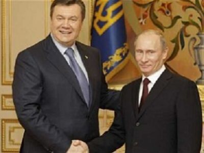 Виктор Янукович и Владимир Путин. Фото: efa2007.livejournal.com