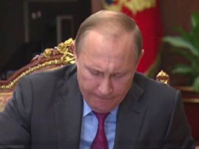 Путин во время совещания о выводе войск, 14.3.16. Скрин видео kremlin.ru