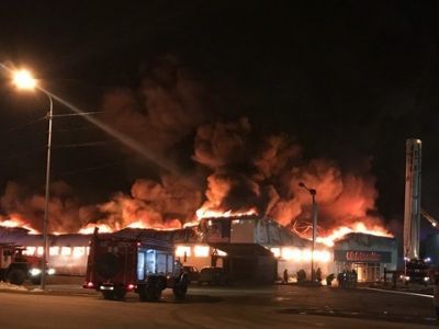 Пожар в гипермаркете. Фото: Зоя Звездина, Каспаров.Ru